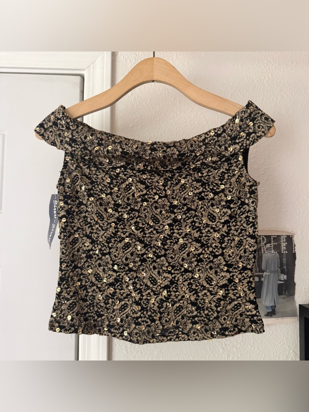 NWT BISOU BISOU deadstock y2k black gold nylon sequin‎ off shoulder cropped top